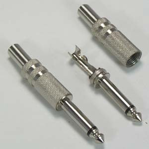 1/4 inch Mono Plug Metal Housing w/ Spring Strain Release 1/4 inch Mono Plug Metal Housing w/ Spring Strain Release